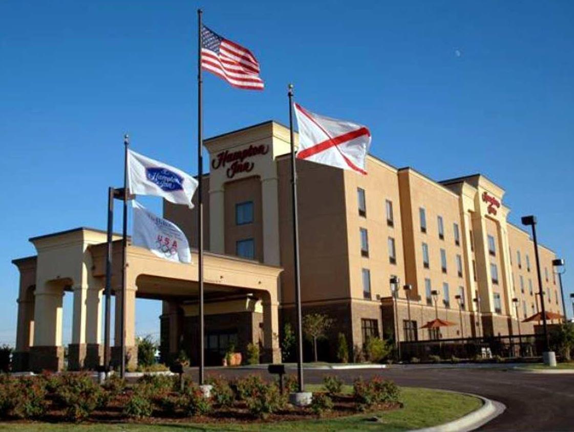 Hampton Inn Calera Eksteriør billede